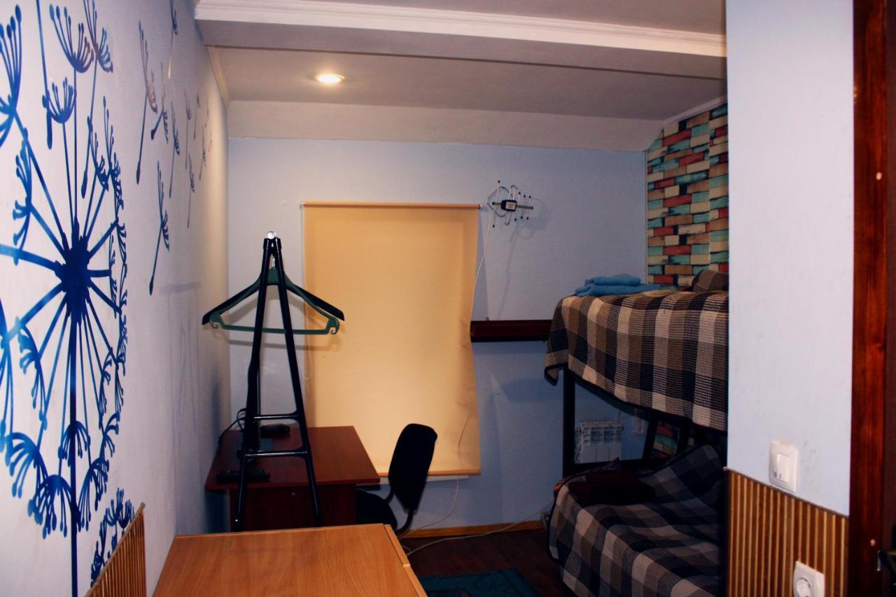 Motel Pid Strihoyu เครเมนชุก ภายนอก รูปภาพ