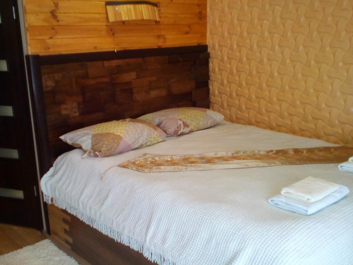 Motel Pid Strihoyu เครเมนชุก ภายนอก รูปภาพ